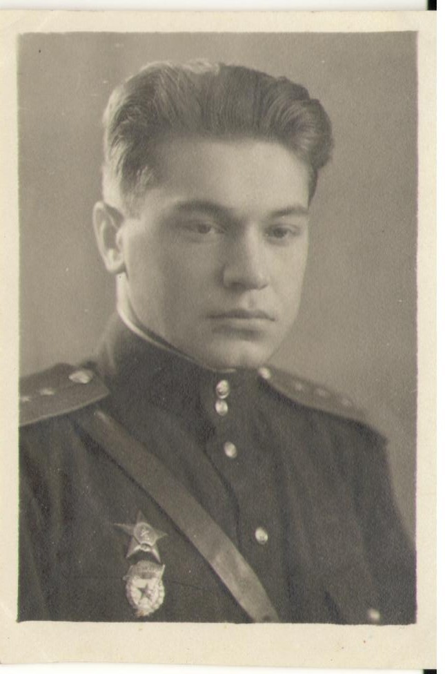 /media/Максимов2.jpg /media/Максимов2.jpg